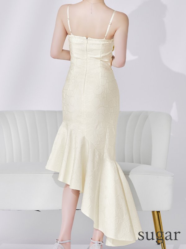 ホワイト モデル：ゆめ　身長：160cm　着用サイズ：Sサイズ