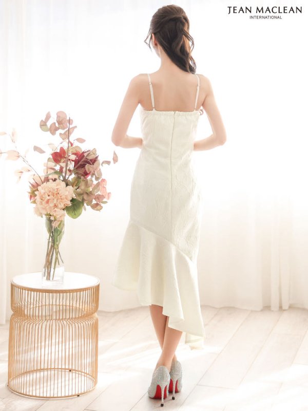 ホワイト モデル:ゆめ 身長:160cm 着用サイズ:Sサイズ