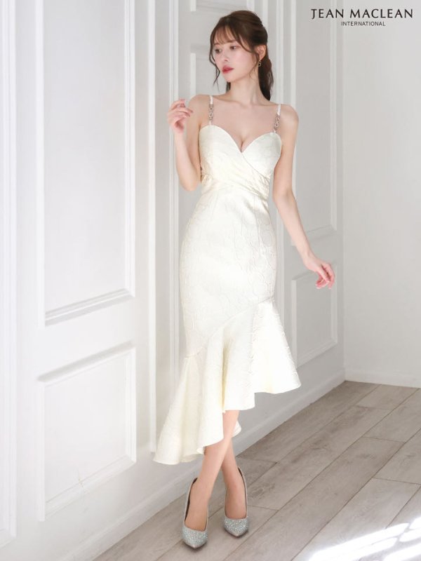 ホワイト モデル:ゆめ 身長:160cm 着用サイズ:Sサイズ