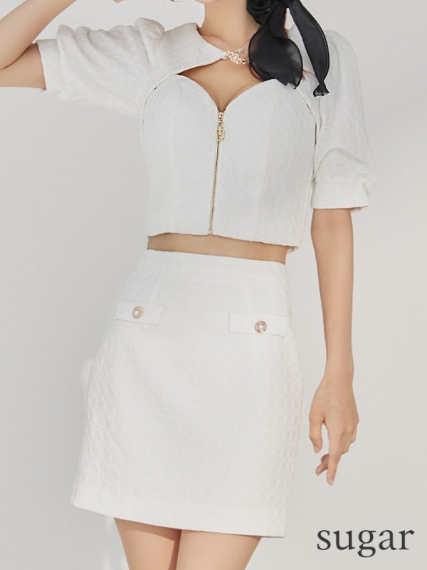 ホワイト　モデル：まりん　身長：164cm　着用サイズ：Sサイズ