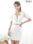 ホワイト　モデル：如月れい　身長：156cm　着用サイズ：Sサイズ