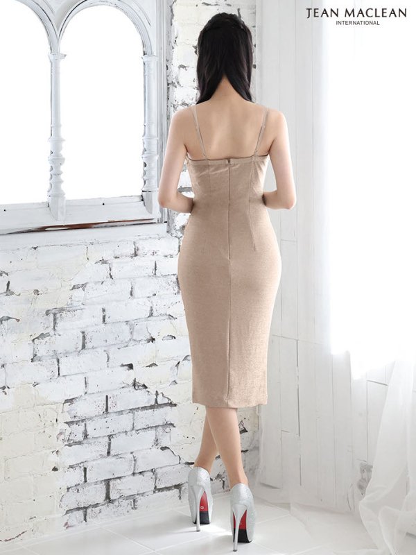 ゴールド モデル：まおちゃる　身長：158cm:Sサイズ