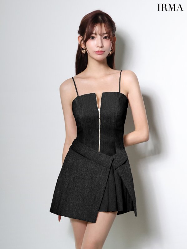 ブラック　モデル：あみ　身長：163cm　着用サイズ：Sサイズ