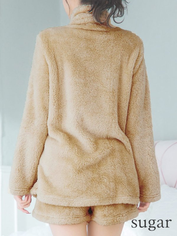 画像14: 【小物SALE】【ルームウェア】もこもこ/ パールボタン/ ハイネック/ 長袖/ ポケット付き/ パンツ/ セットアップ/ ルームウエア[HC02] (14)