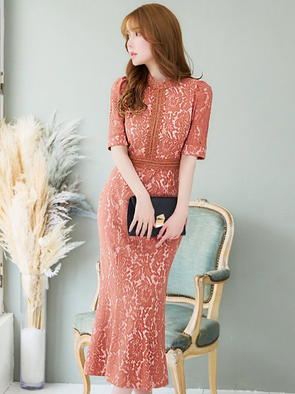 画像2: 【AMORA GRACE / アモーラグレース】 オケージョンドレス/ パーティードレス/ お呼ばれドレス/ 総レース/ パフスリーブ/ 袖あり/ 五分袖/ ミモレ丈/ マーメイド/ ワンピース/ キャバドレス[OF05] (2)