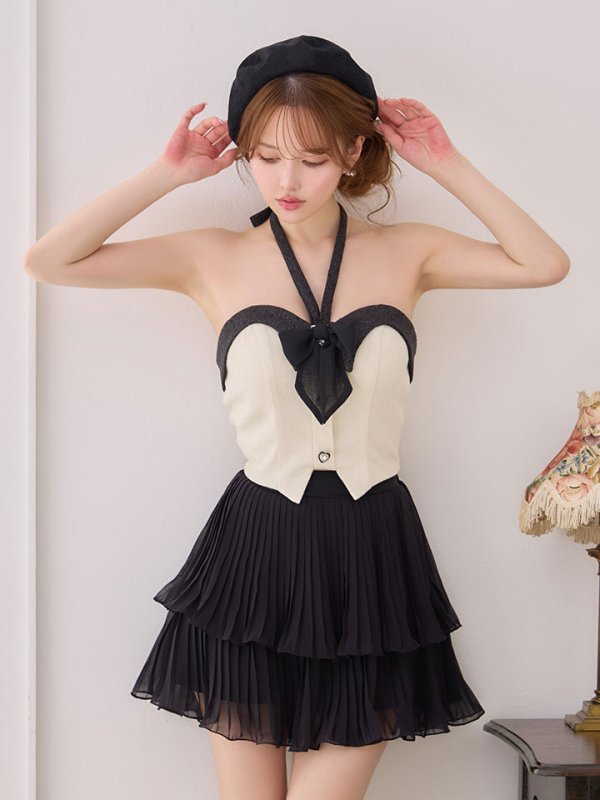 ホワイト×ブラック　モデル：ゆめ　身長：160cm　着用サイズ：Sサイズ