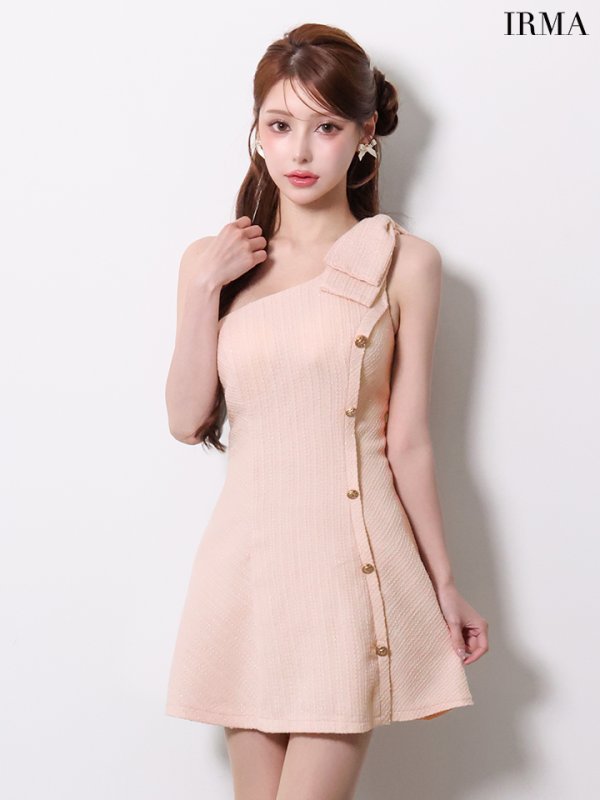 ピンクベージュ　モデル：ももか　身長：156cm　着用サイズ：XSサイズ