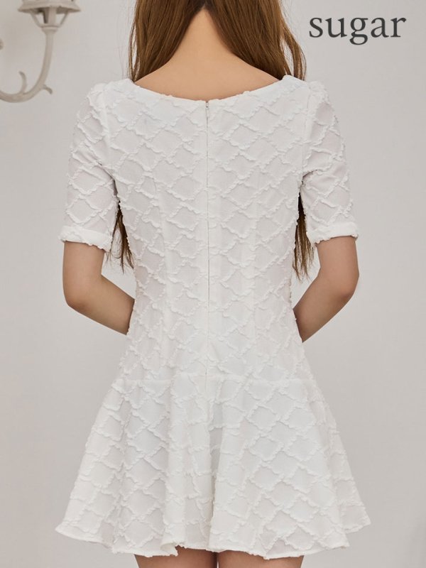 ホワイトモデル：るりぴ　身長：165cm　着用サイズ：Sサイズ