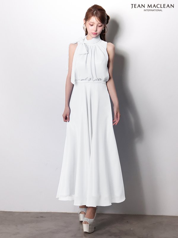 ホワイト　モデル：ももか　身長：156cm　着用サイズ：Sサイズ