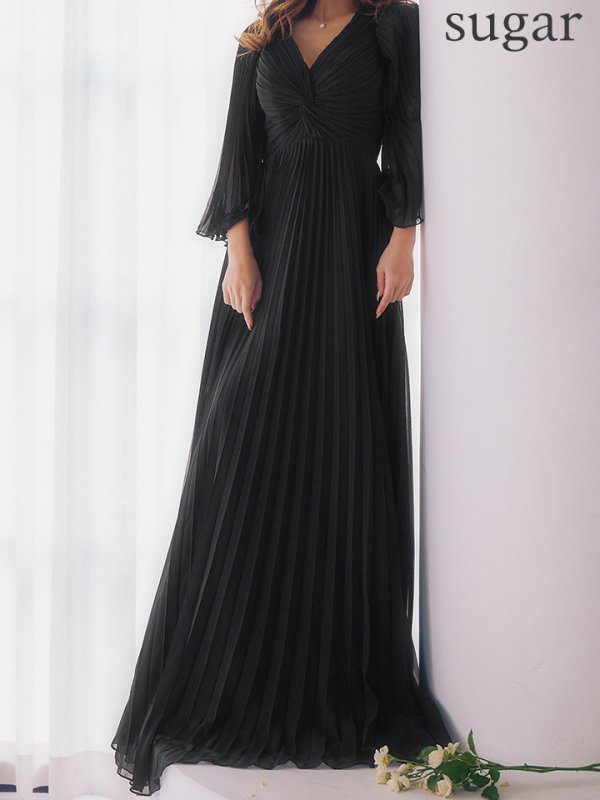 ブラック　モデル：カレン　身長：165cm　着用サイズ：Sサイズ