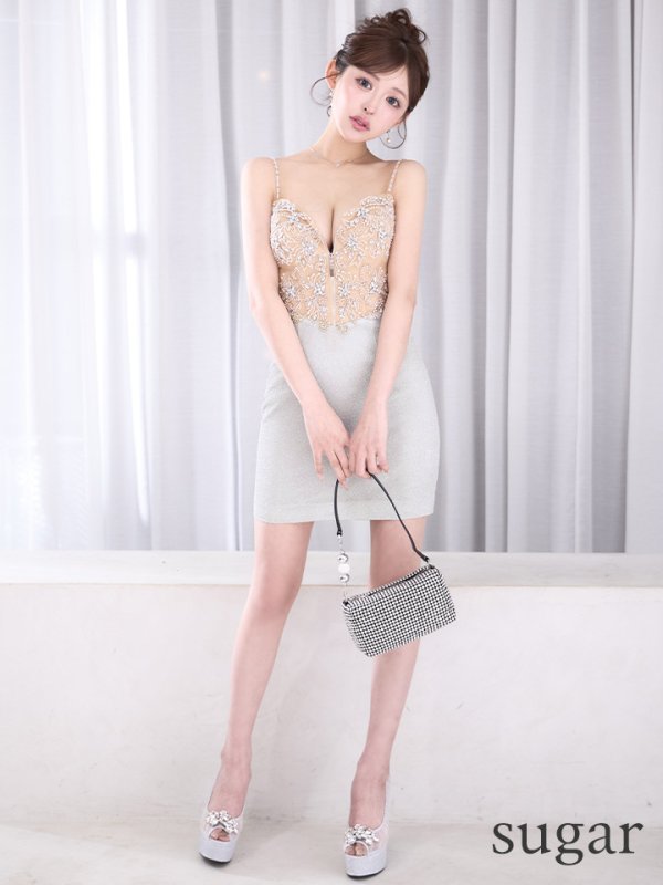 シルバー　モデル：カルア　身長：156cm　着用サイズ：Sサイズ