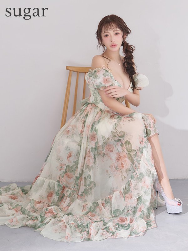 クリーム モデル：りな　身長：160cm　着用サイズ：Sサイズ