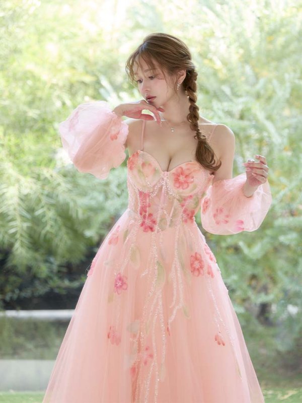 ピンク　モデル：ゆめ　身長：160cm　着用サイズ：Sサイズ