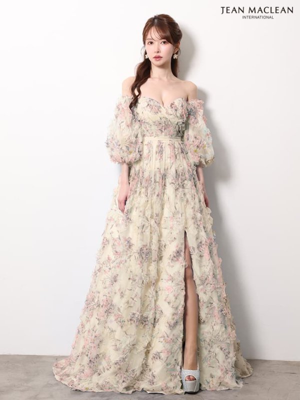 クリーム　モデル：ゆめ　身長：160cm　着用サイズ：Mサイズ