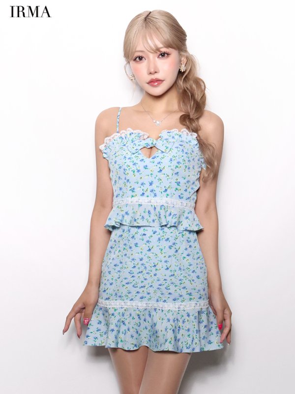 ブルー　モデル：如月れい　身長：156cm　着用サイズ：Sサイズ