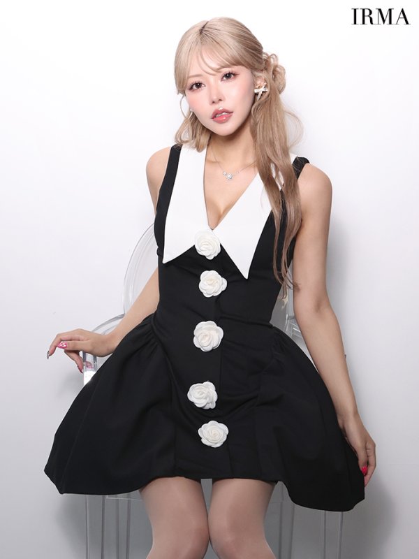 ブラック　モデル：如月れい　身長：156cm　着用サイズ：Sサイズ