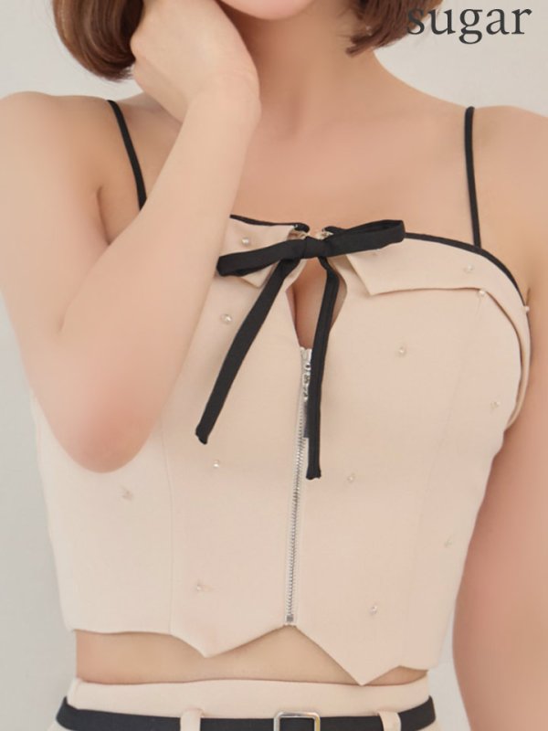 ベージュ　モデル：れみれみ　身長：163cm　着用サイズ：Sサイズ