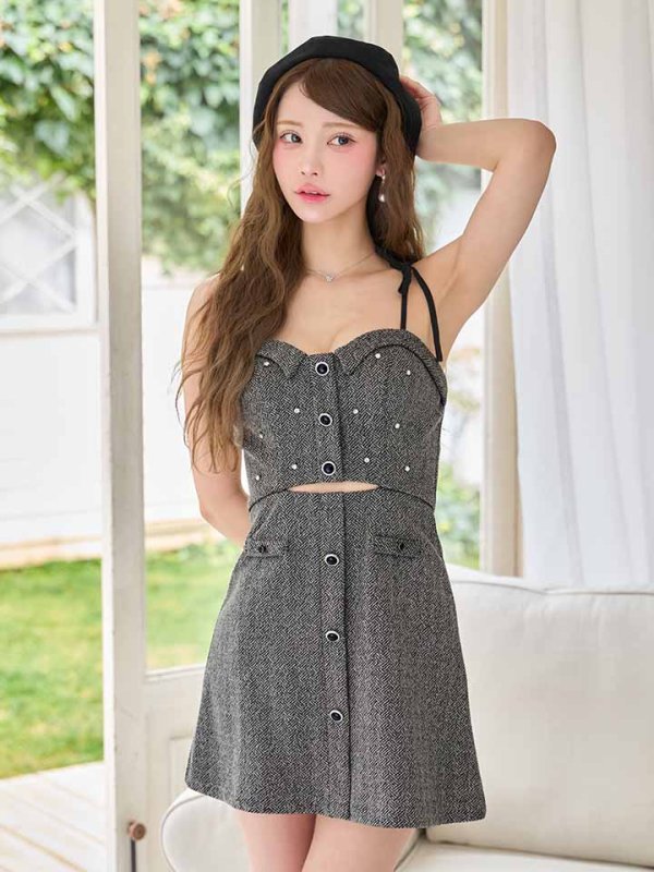 ブラックホワイト　モデル：るりぴ　身長：165cm　着用サイズ：Sサイズ