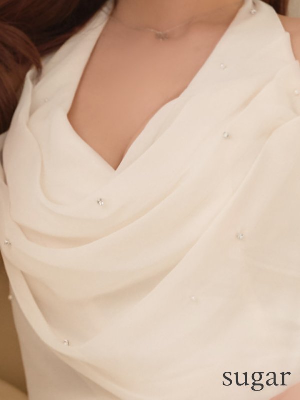 バニラ モデル：明日花キララ　身長：162cm 着用サイズ：Sサイズ