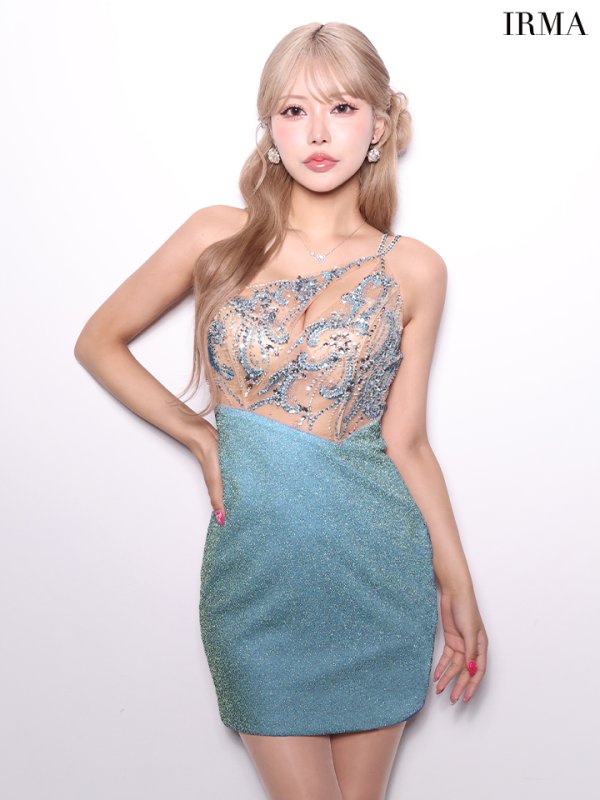 ペリーブルー　モデル：如月れい　身長：156cm　着用サイズ：Sサイズ