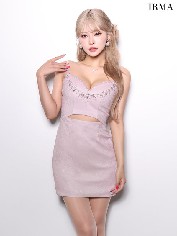 シェルピンク　モデル：如月れい　身長：156cm　着用サイズ：Sサイズ