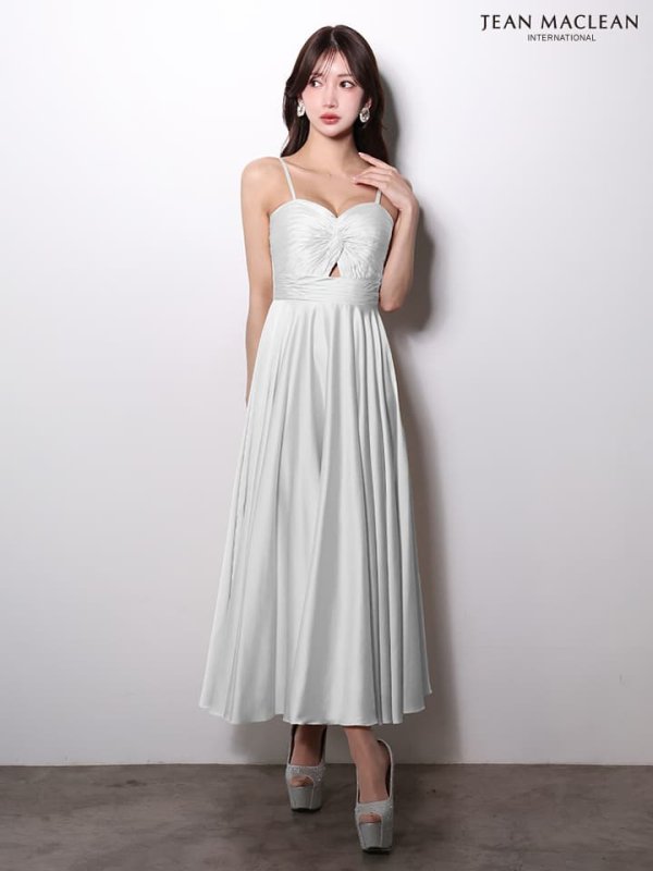 ホワイト モデル：七瀬みほ　身長：162cm　着用サイズ：Sサイズ