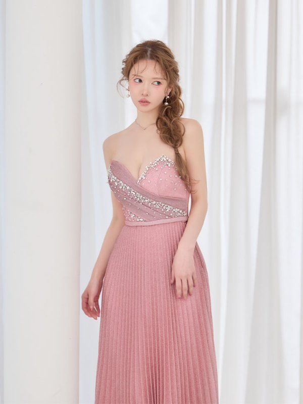 ピンクベージュ　モデル：ゆめ　身長：160cm　着用サイズ：Sサイズ