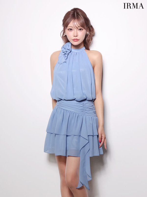 ブルー モデル：如月れい　身長：156cm　着用サイズ：Sサイズ