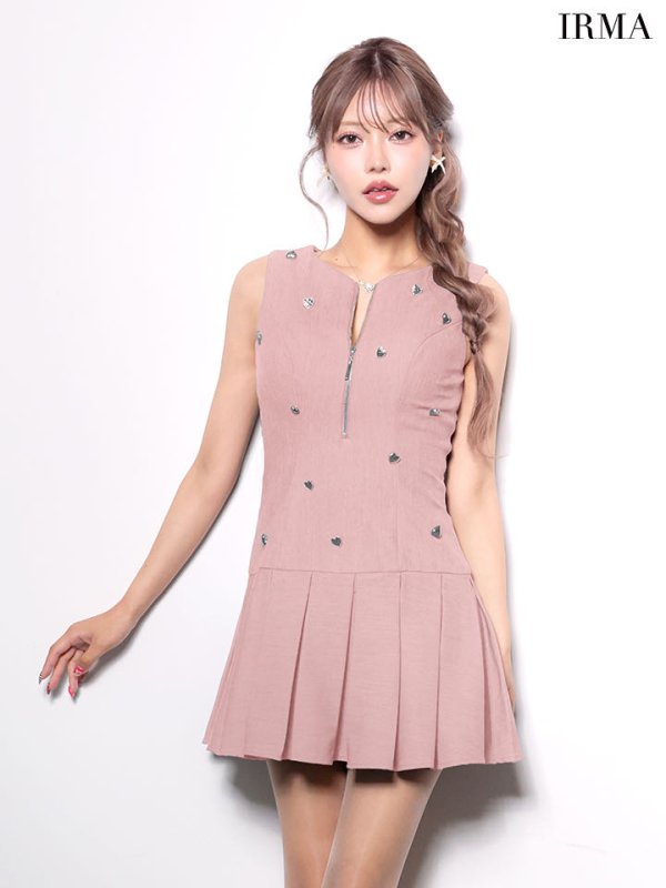 シェルピンク　モデル：如月れい　身長：167cm　着用サイズ：Sサイズ
