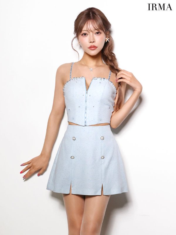 ライトブルー　モデル：如月れい　身長：156cm　着用サイズ：Sサイズ