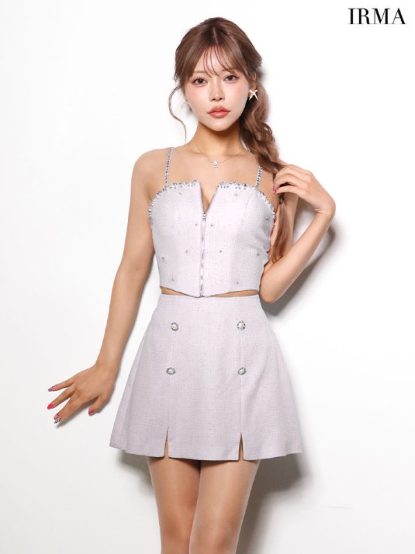 グレージュピンク　モデル：如月れい　身長：156cm　着用サイズ：Sサイズ