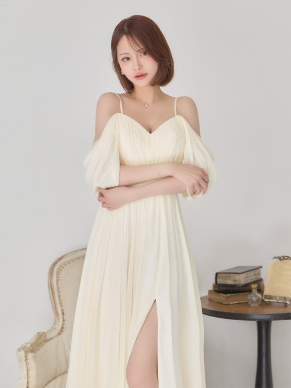 バニラ　モデル：れみ　身長：163cm　着用サイズ：Sサイズ