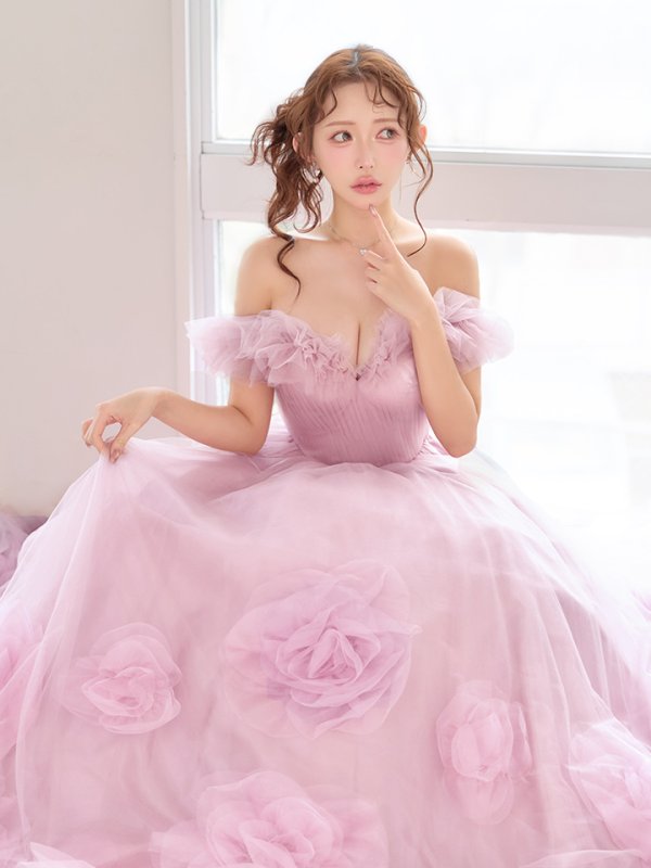 ピンク モデル：りな　身長：160cm　着用サイズ：Sサイズ