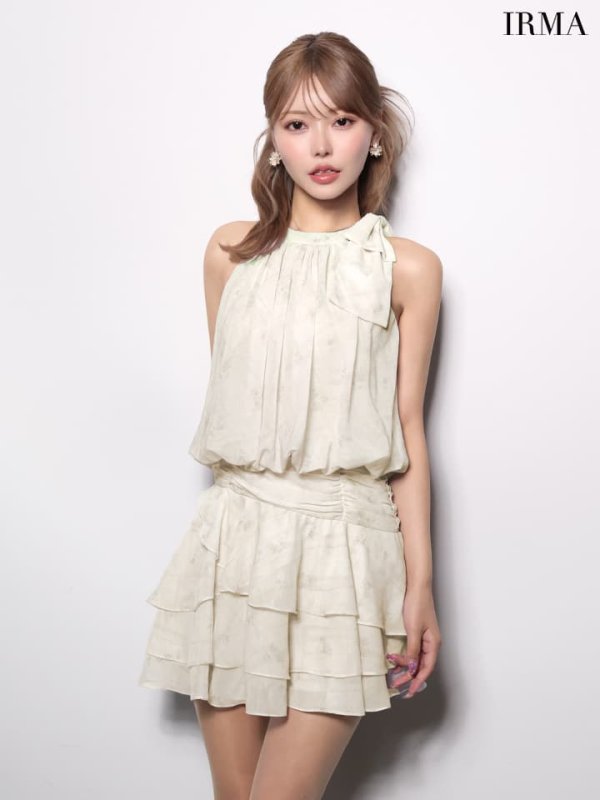イエロー　モデル：如月れい　身長：156cm　着用サイズ：Sサイズ