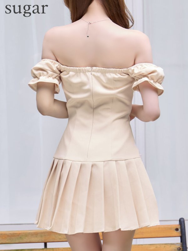 ベージュ　モデル：ゆめ　身長：160cm　着用サイズ：Sサイズ