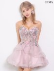 グレージュピンク モデル：如月れい　身長：156cm　着用サイズ：Sサイズ