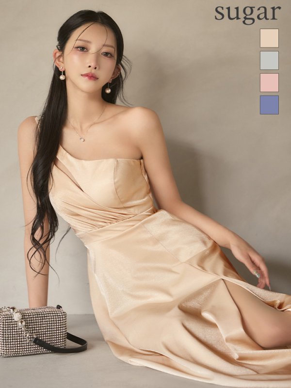 シャンパン　モデル：ゆいぴす　身長：170cm　着用サイズ：Sサイズ
