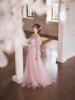 ピンクベージュ　モデル：天海りこ　身長：156cm　着用サイズ：Sサイズ