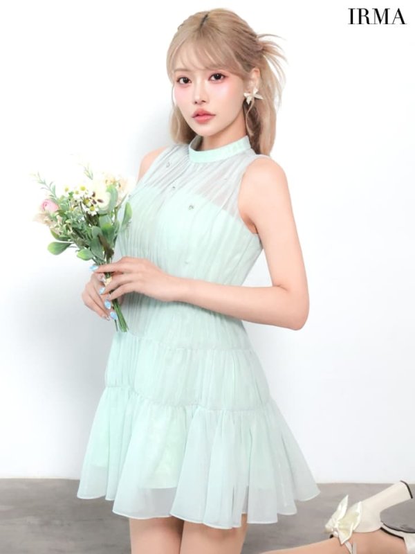 グリーン　モデル：如月れい　身長：156cm　着用サイズ：Sサイズ