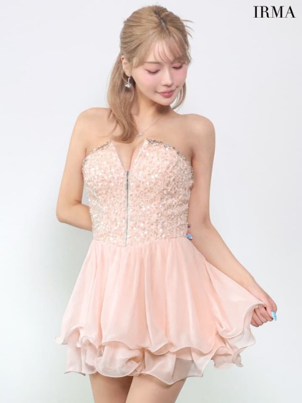 ピンク　モデル：如月れい　身長：156cm　着用サイズ：Sサイズ