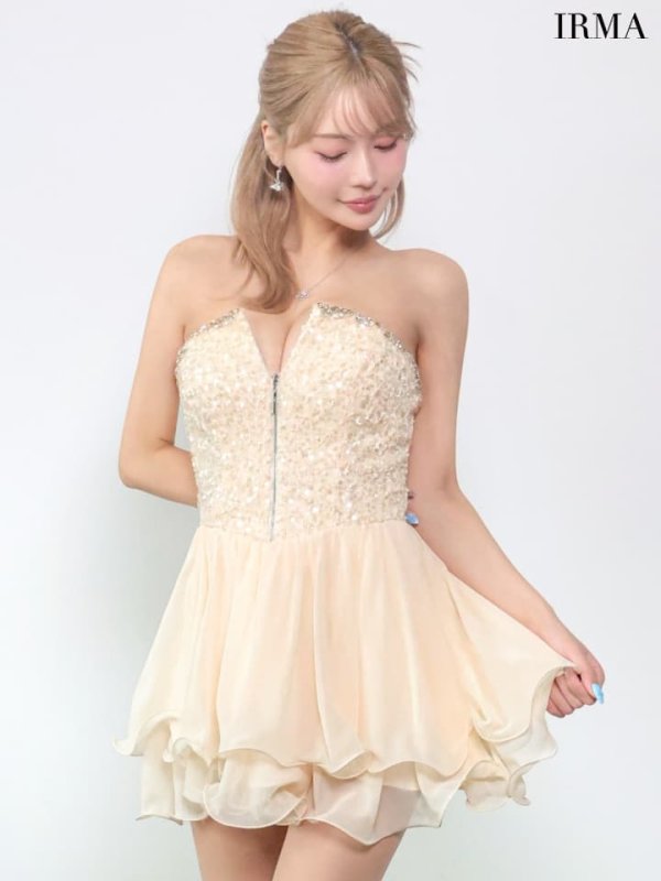 シャンパン　モデル：如月れい　身長：156cm　着用サイズ：Sサイズ