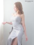 シルバー　モデル：リサ　身長：164cm　着用サイズ：Mサイズ
