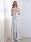 シルバー　モデル：リサ　身長：164cm　着用サイズ：Mサイズ