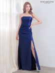 ダークブルー　モデル：リサ　身長：164cm　着用サイズ：Mサイズ