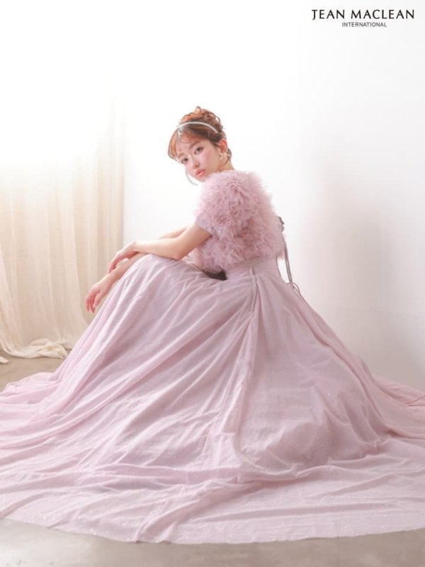 ピンクベージュ　モデル：飛鳥　身長：160cm　着用サイズ：Sサイズ