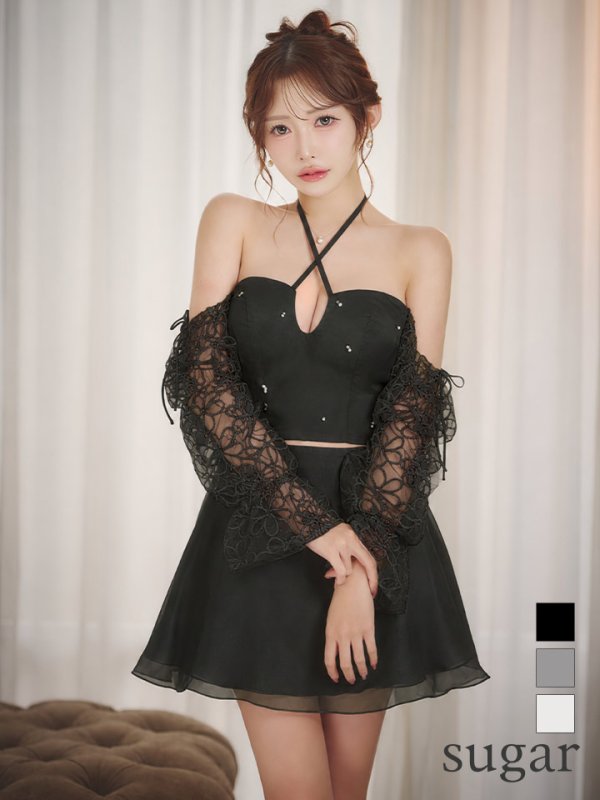 ブラック　モデル：りな　身長：160cm　着用サイズ：Sサイズ