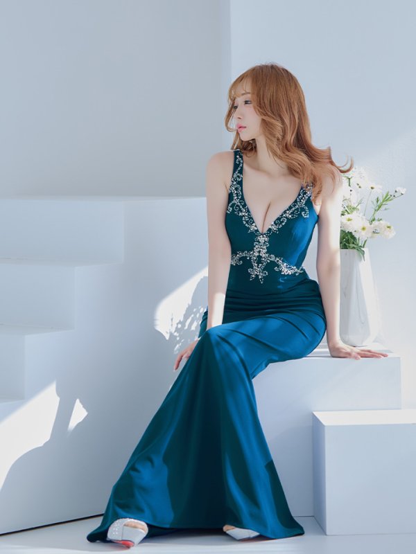 画像8: 【Lip line/リップライン】マーメイド/ ワンカラー/ ビジュー/ Vネック/ ノースリーブ/ スピンドル/ ストレッチ/ タイト/ ロングドレス/ キャバドレス long[HC03] (8)