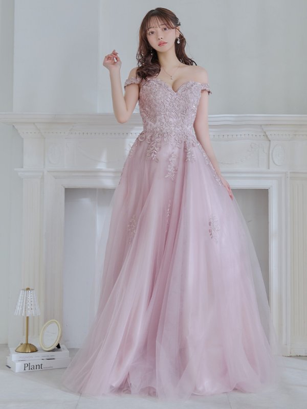 ピンク モデル：羽澄まり　身長：158cm:Sサイズ