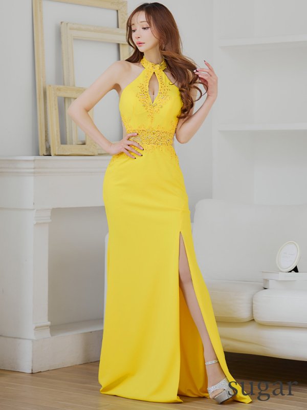 イエロー モデル:真優川咲 身長:158cm 着用サイズ:Sサイズ