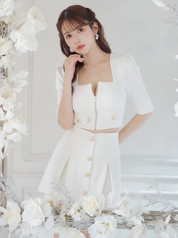 ホワイト モデル：ゆめ　身長：160cm　着用サイズ：Sサイズ